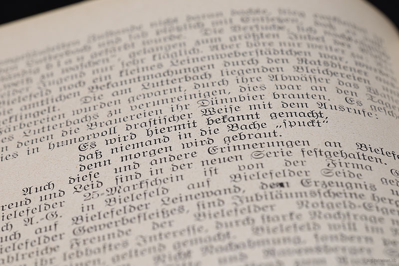 Oft zitiert - auch in verschiedenen Varianten: Es wird hiermit bekannt gemacht, daß niemand in die Bache „spuckt“, denn morgen wird gebraut.